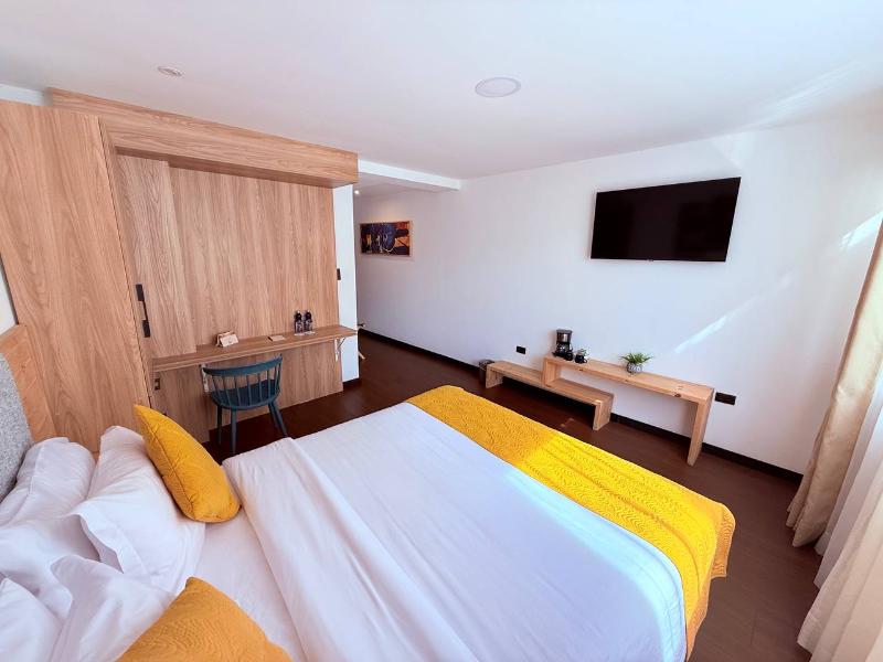 Hotel Vaway image