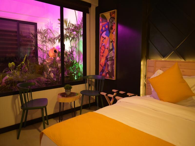 Hotel Vaway image