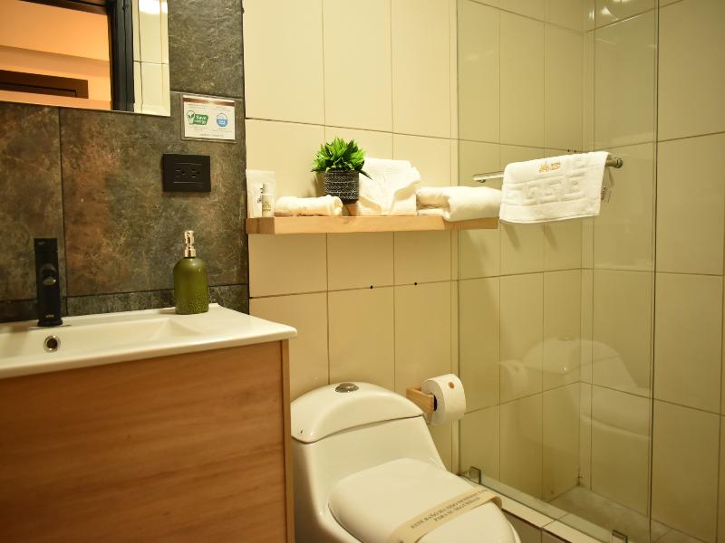 Hotel Vaway image