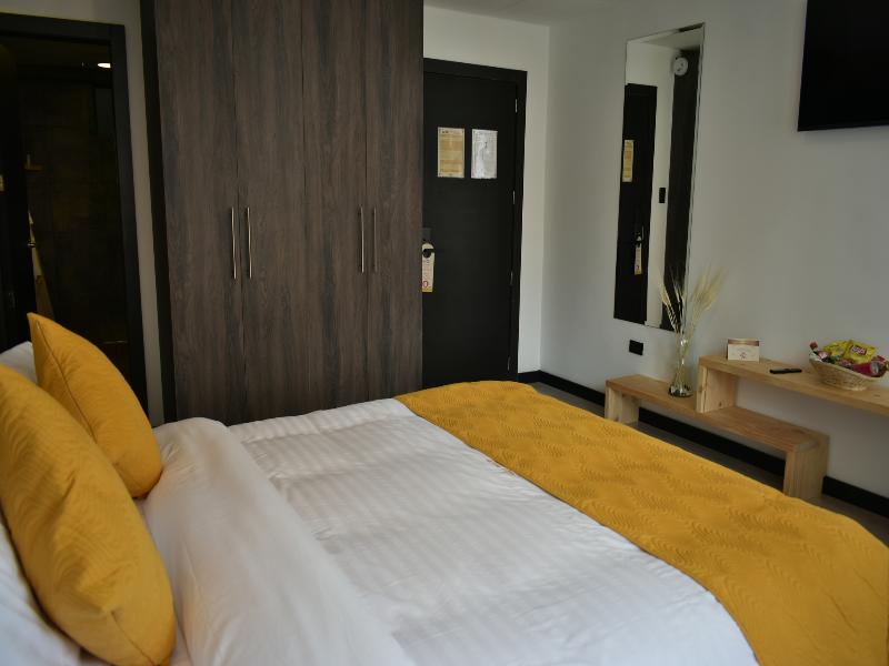 Hotel Vaway image