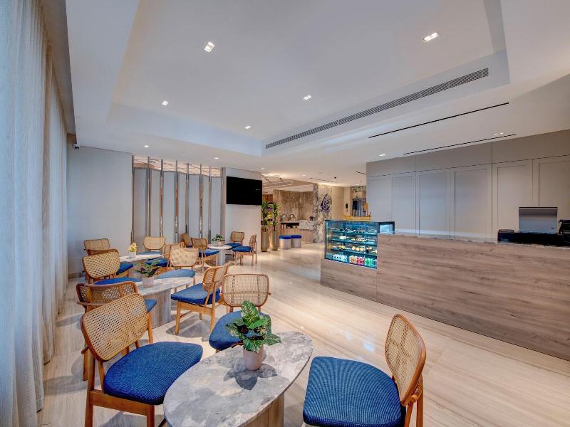 Kingsgate Hotel Clocktower Dubai image
