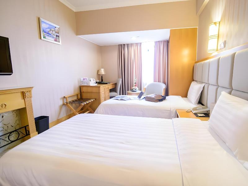Fu Hua Guang Dong Hotel Macau image