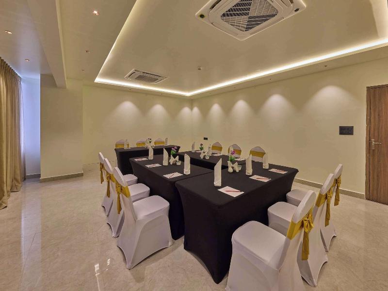 Grand Continent Mysore Sarovar Portico Affiliate image
