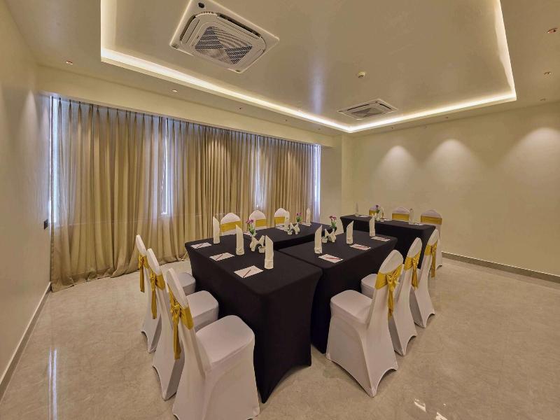 Grand Continent Mysore Sarovar Portico Affiliate image