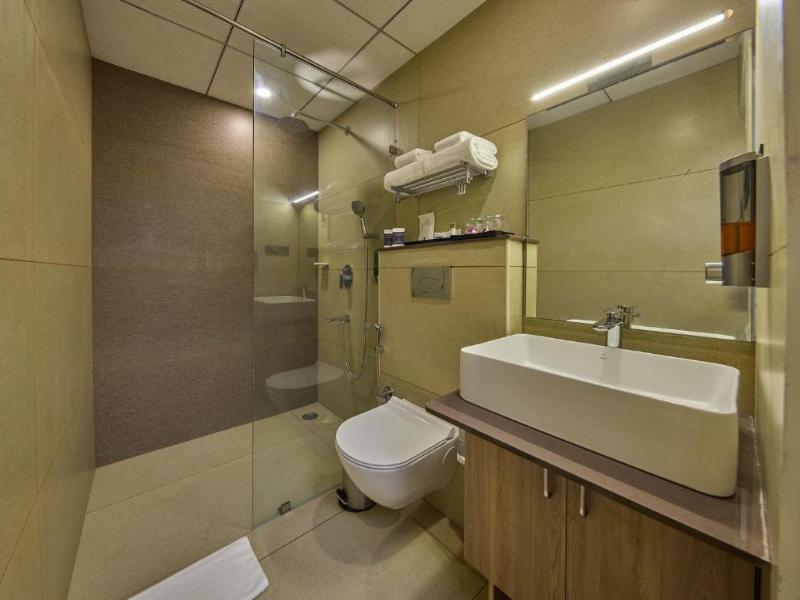 Grand Continent Mysore Sarovar Portico Affiliate image