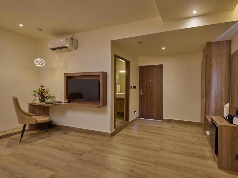 Grand Continent Mysore Sarovar Portico Affiliate image