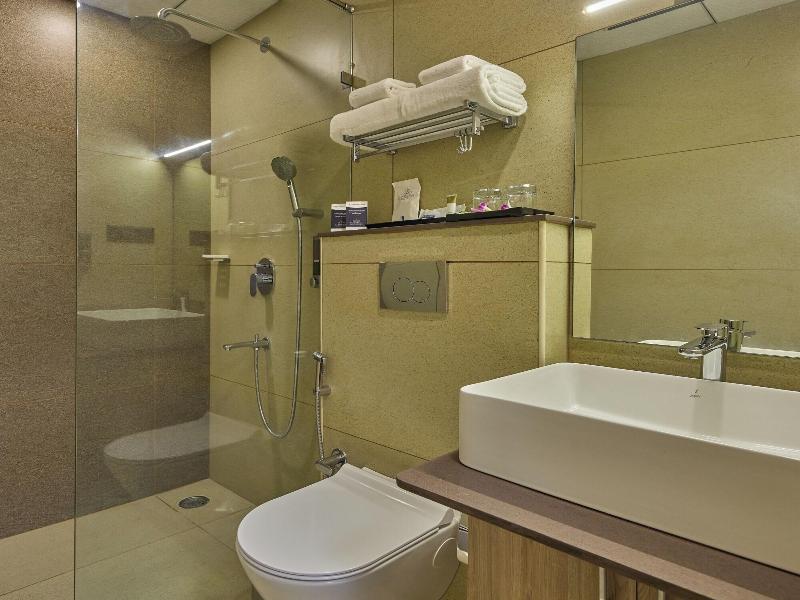 Grand Continent Mysore Sarovar Portico Affiliate image