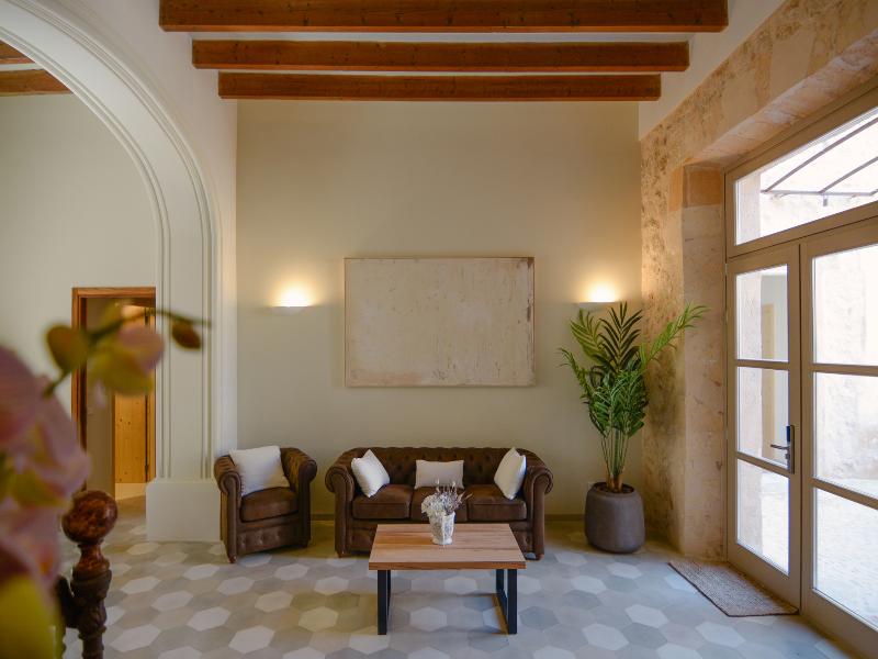 Bytra Boutique Hotel image