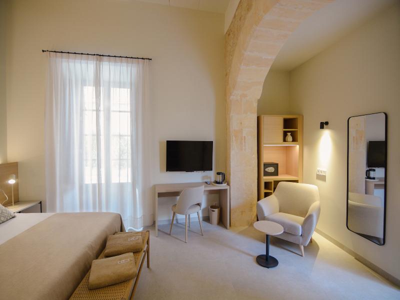 Bytra Boutique Hotel image