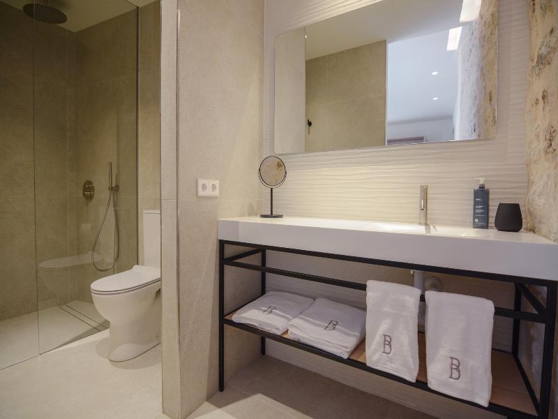 Bytra Boutique Hotel image