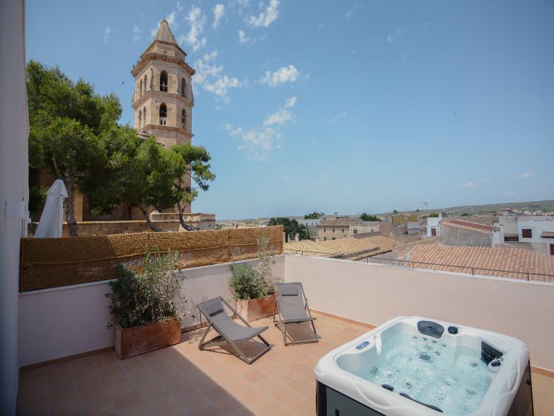 Bytra Boutique Hotel image