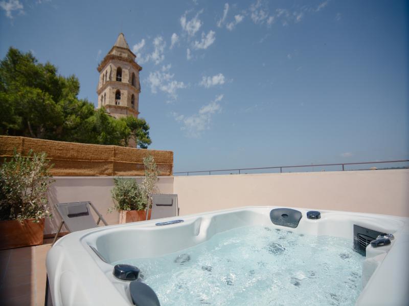 Bytra Boutique Hotel image