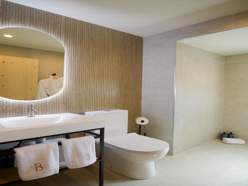 Bytra Boutique Hotel image