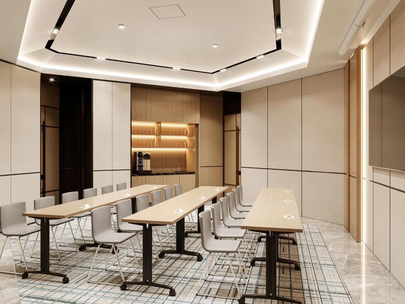 Sheraton Jakarta Soekarno Hatta Airport image