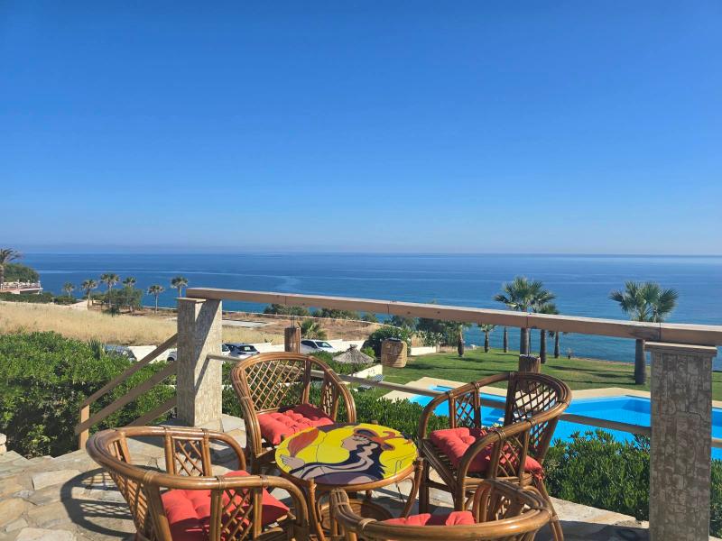 Stella Beach Hotel Panormos — exterior view