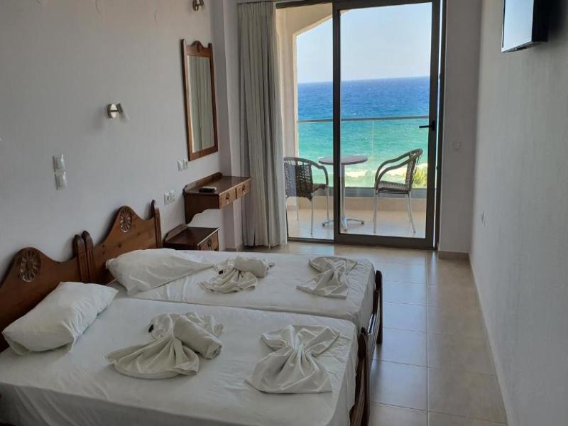 Stella Beach Hotel Panormos image