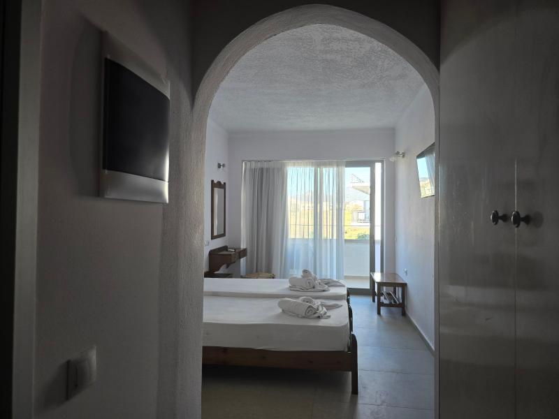 Stella Beach Hotel Panormos image