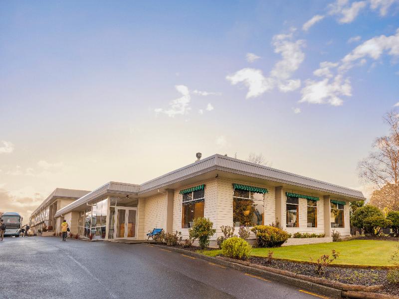 Kingsgate Hotel Te Anau image