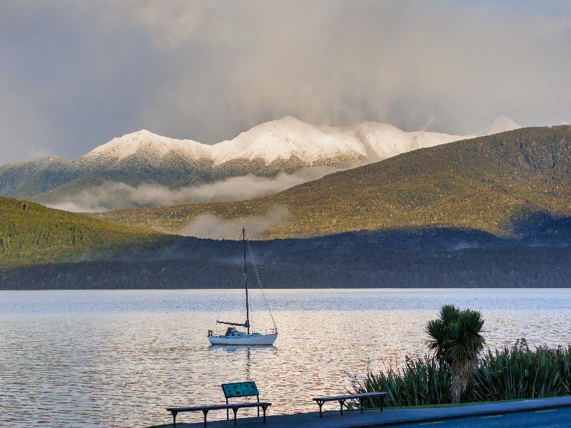 Kingsgate Hotel Te Anau image