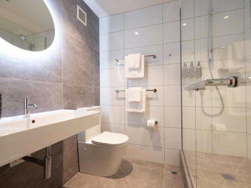 Auckland Rose Park Hotel image