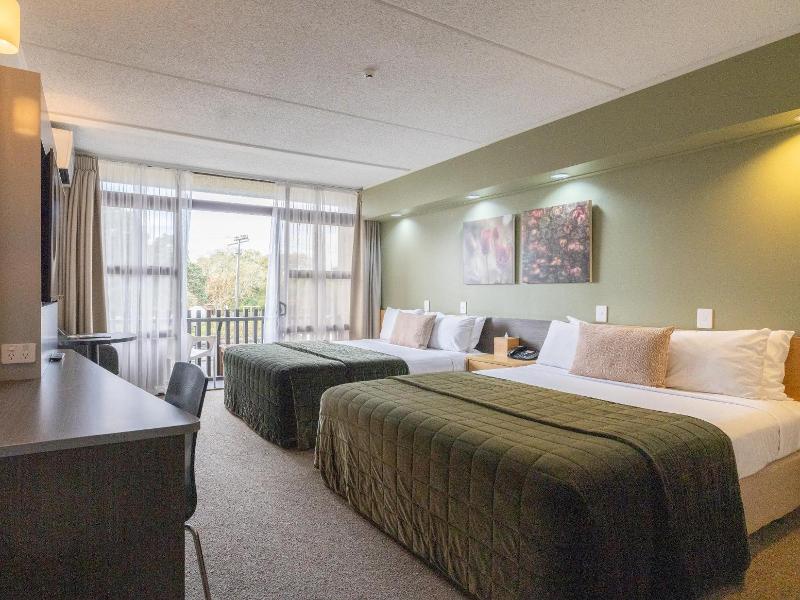 Auckland Rose Park Hotel image