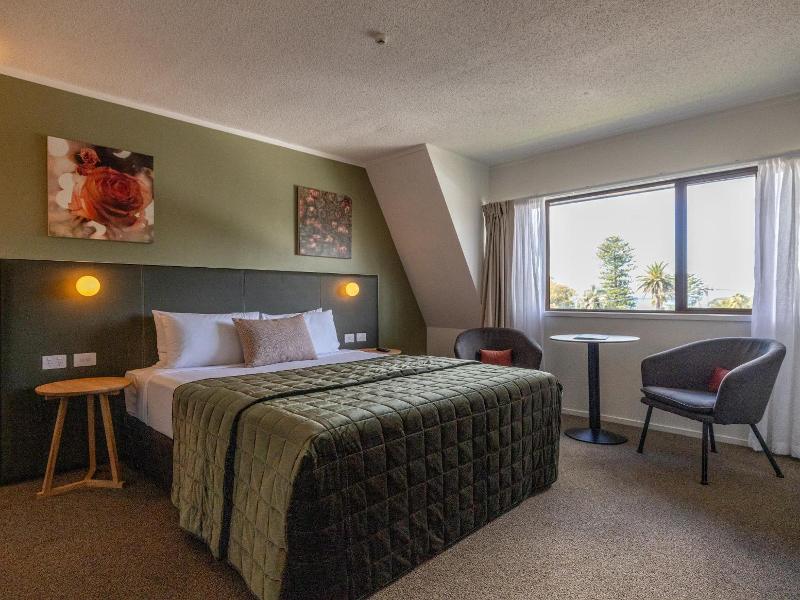 Auckland Rose Park Hotel image