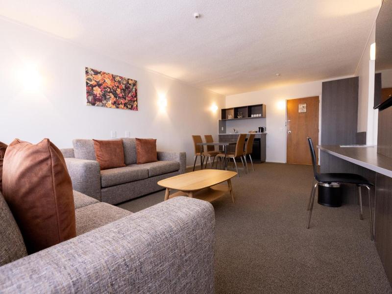 Auckland Rose Park Hotel image