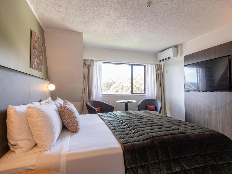 Auckland Rose Park Hotel image