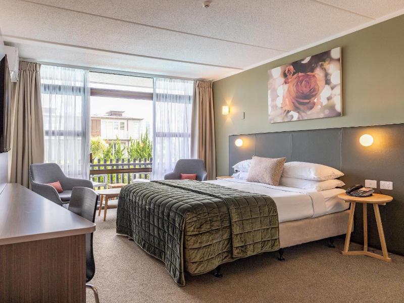 Auckland Rose Park Hotel image