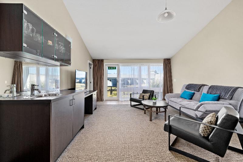 Copthorne Hotel and Resort Solway Park Wairarapa image