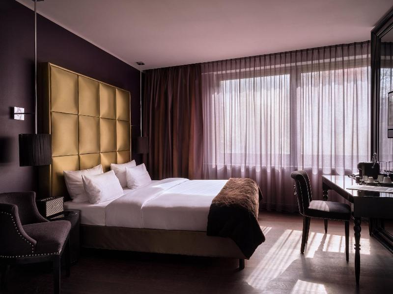 Roomers image