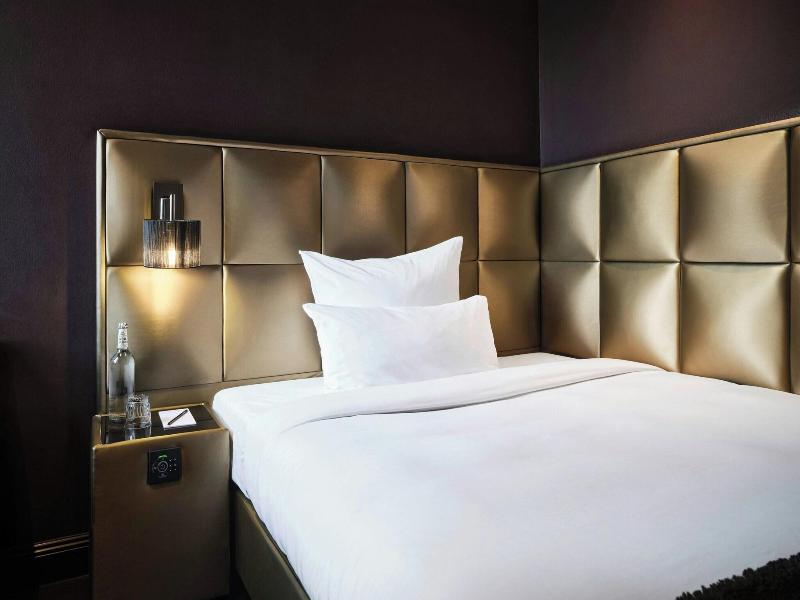 Roomers image