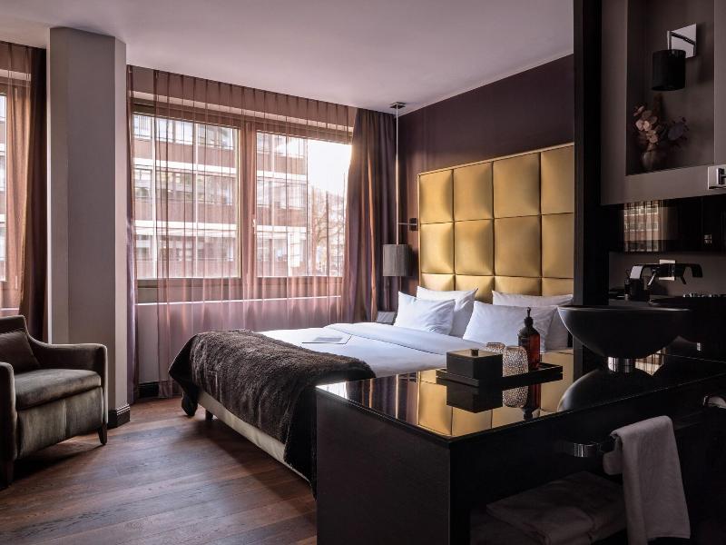Roomers image