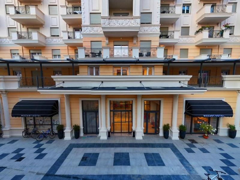 Hotel Mozart — general view