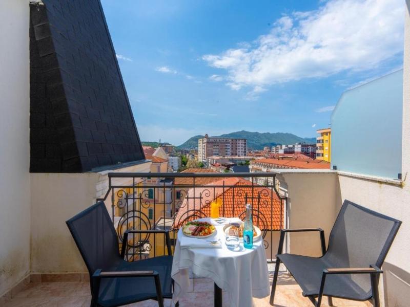 Hotel Mozart image