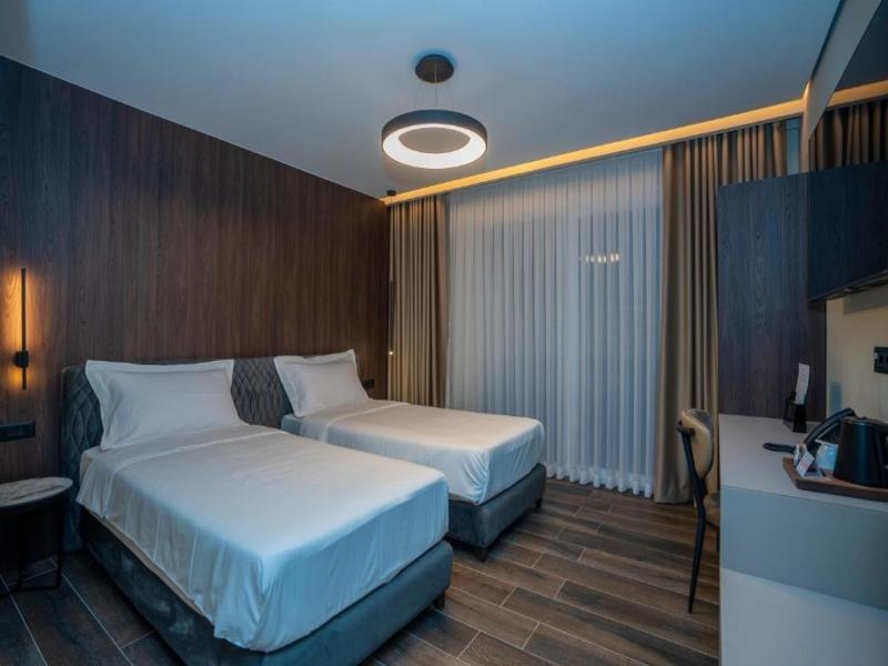 Hotel Mozart image