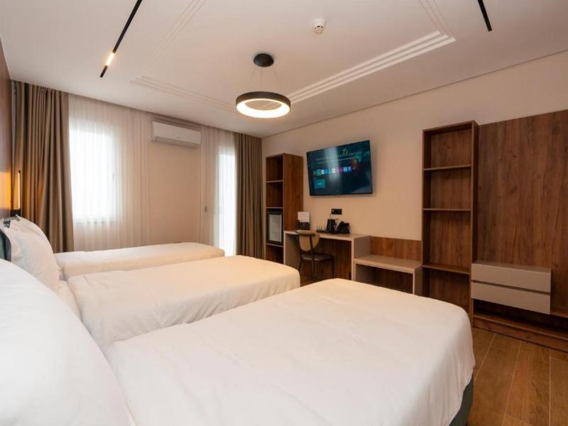 Hotel Mozart image