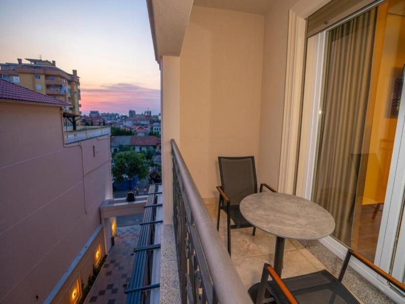 Hotel Mozart image