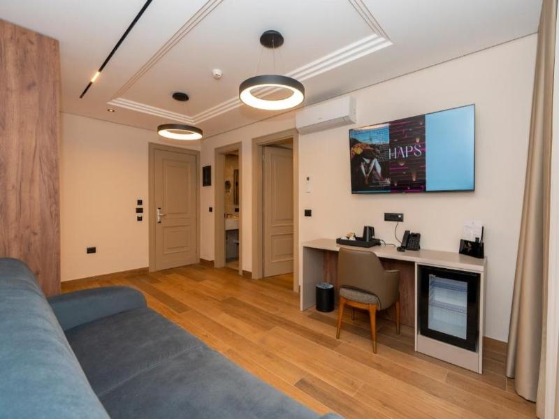 Hotel Mozart image