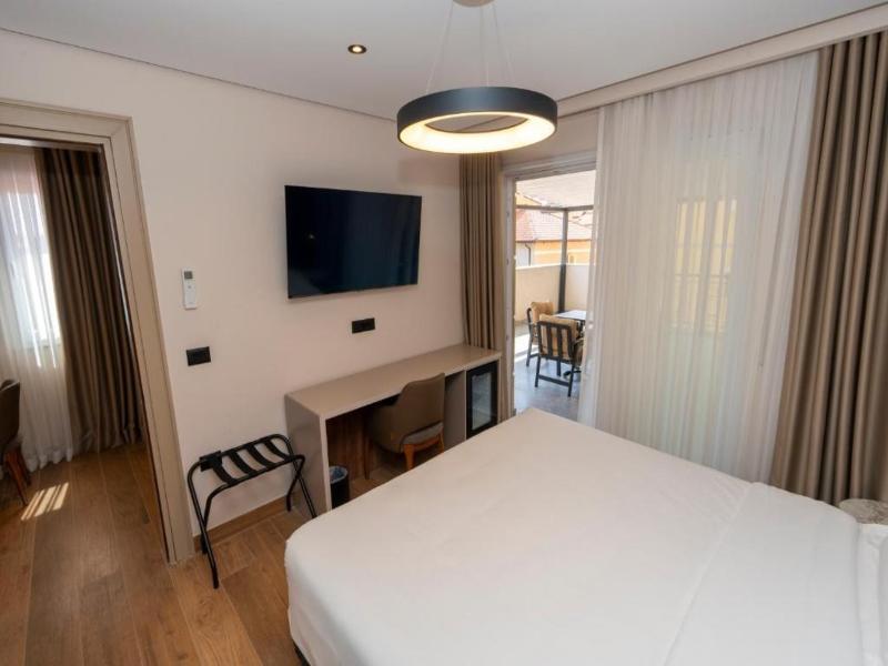 Hotel Mozart image