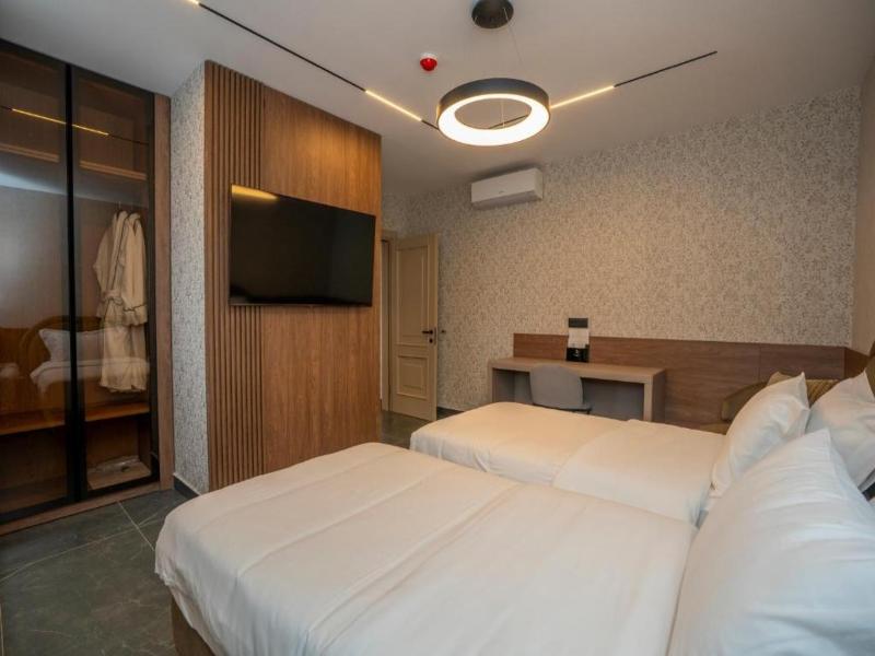 Hotel Mozart image