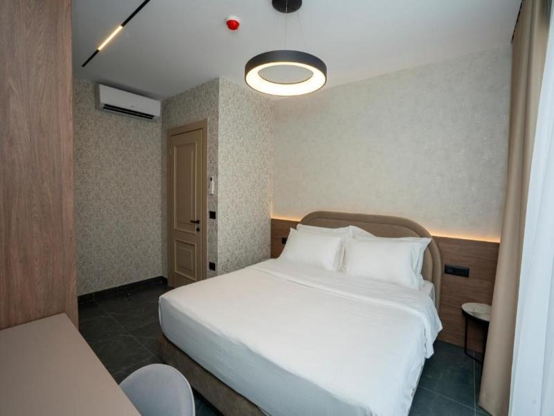 Hotel Mozart image