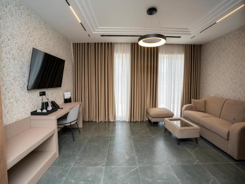 Hotel Mozart image