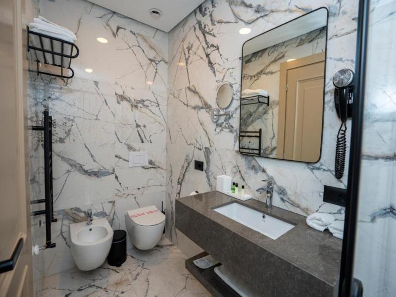 Hotel Mozart image