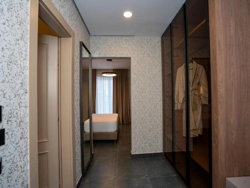 Hotel Mozart image