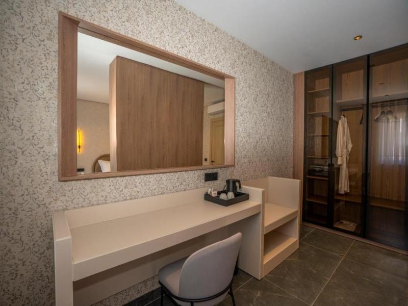 Hotel Mozart image