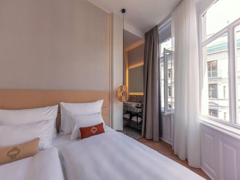 Lovis Suites Vienna image