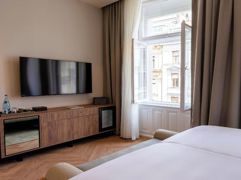 Lovis Suites Vienna image