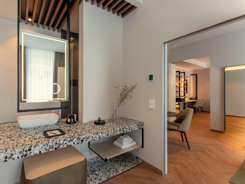 Lovis Suites Vienna image