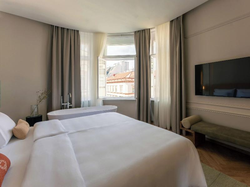 Lovis Suites Vienna image